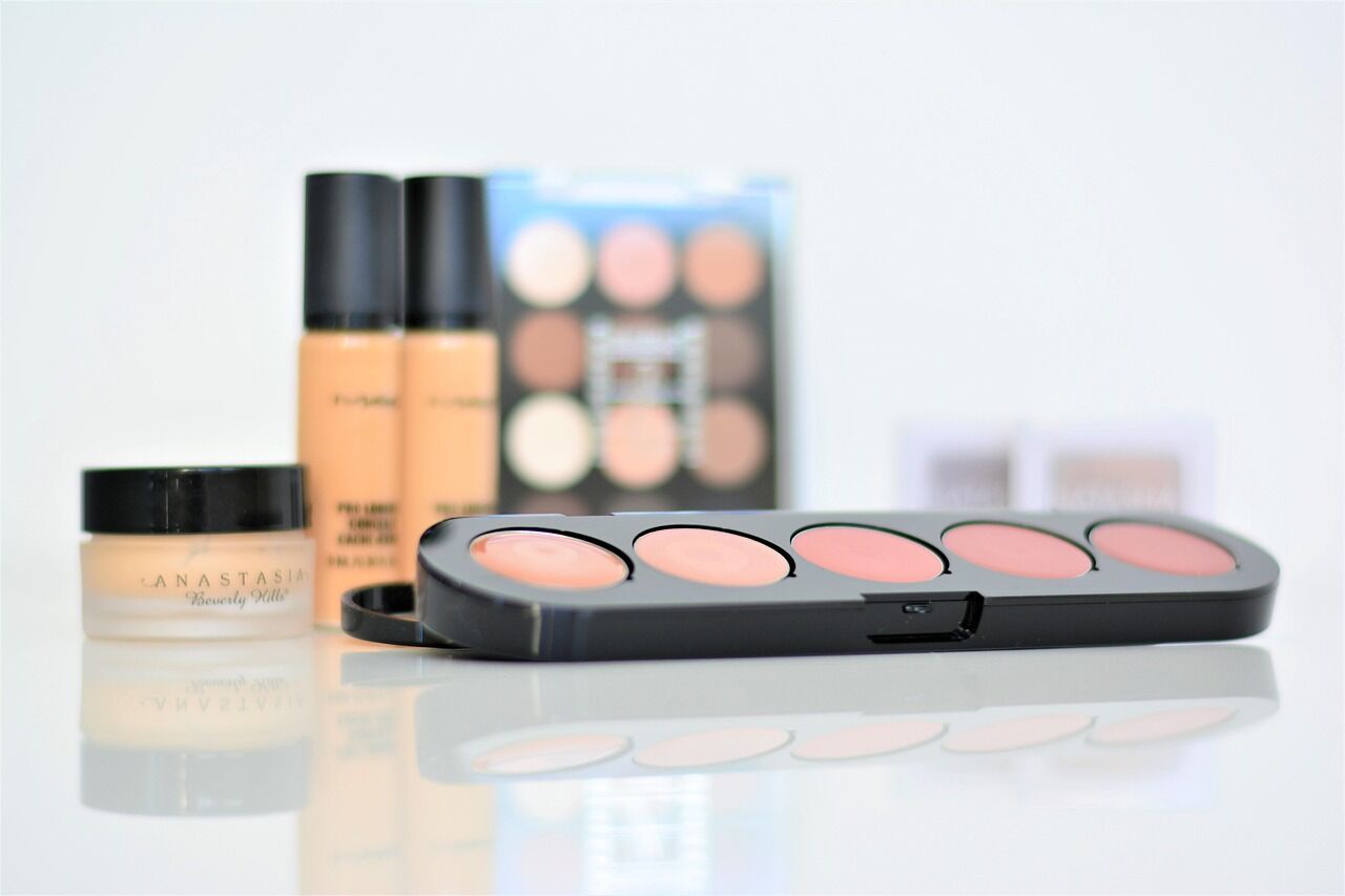 Looking for an Alternative to Armani Luminous Silk Foundation? Try Fièra Cosmetics